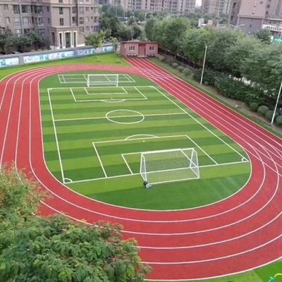 UV Stabilize PE 50mm Yükseklik Beş Yan Futbol Futbol Çim S C şekli Futsal Çim